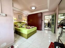 Blk 318 Tampines Street 33 (Tampines), HDB 5 Rooms #576352571